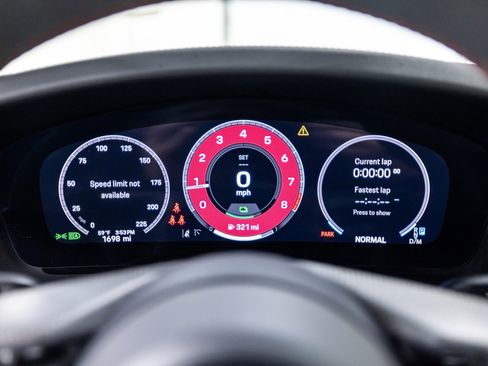 Used 2025 Porsche 911 GTS image 45