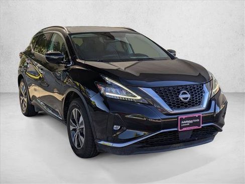 Used 2023 Nissan Murano SV image 3