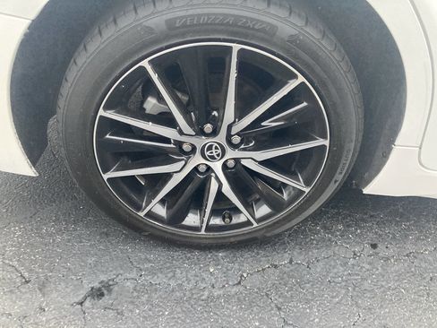 Used 2022 Toyota Camry SE image 27