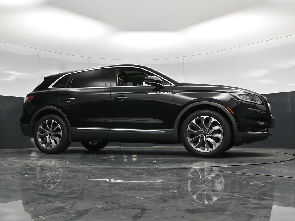 Used 2023 Lincoln Nautilus Reserve w/ Equipment Group 201A AWD/4WD image 54