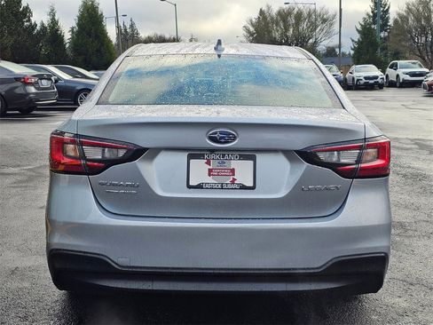 Used 2025 Subaru Legacy Premium image 6