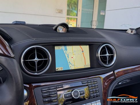 Used 2015 Mercedes-Benz SL 65 AMG image 16