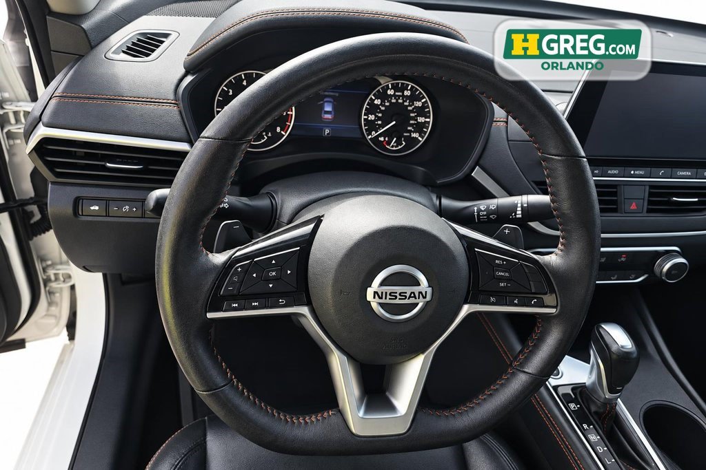 Used 2019 Nissan Altima 2.5 SR FWD image 13