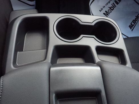 New 2025 GMC Sierra 2500 SLE w/ SLE Value Package; image 15