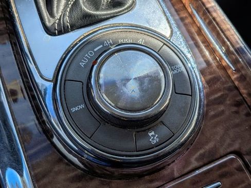 Used 2017 Nissan Armada SL w/ Technology Package image 15