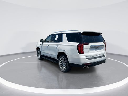 Used 2024 GMC Yukon Denali AWD/4WD image 7