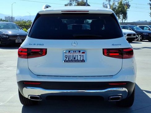 Certified 2026 Mercedes-Benz GLB 250 4MATIC image 22