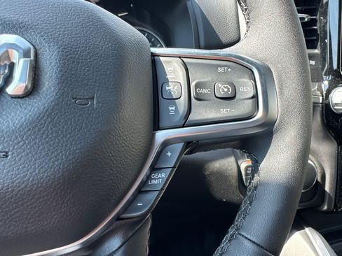 New 2026 RAM 1500 Big Horn AWD/4WD image 32
