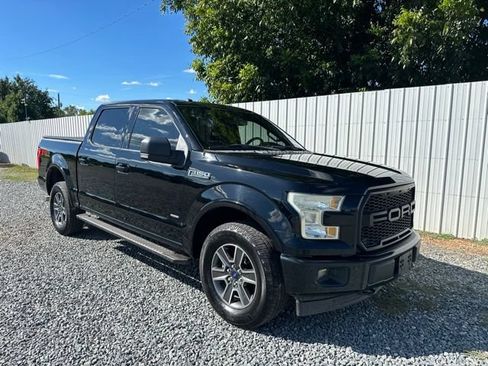 Used 2017 Ford F150 XLT w/ Equipment Group 302A Luxury AWD/4WD image 7