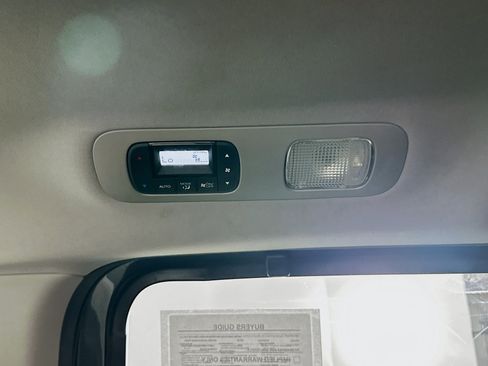 Used 2019 Honda Odyssey Touring image 27