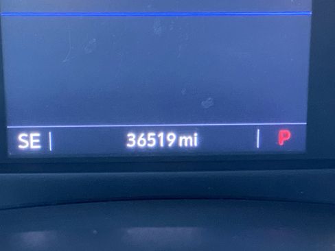 Used 2021 Cadillac XT4 Luxury image 22