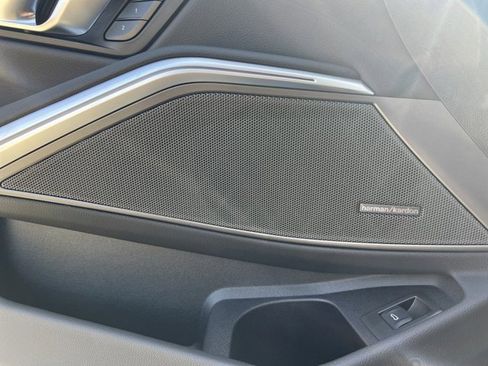 Certified 2025 BMW 330i xDrive Sedan w/ Premium Package image 20