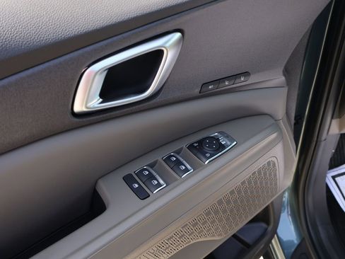 New 2026 Kia Carnival SX image 14