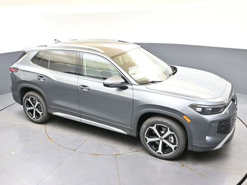 New 2026 Volkswagen Tiguan SE image 51