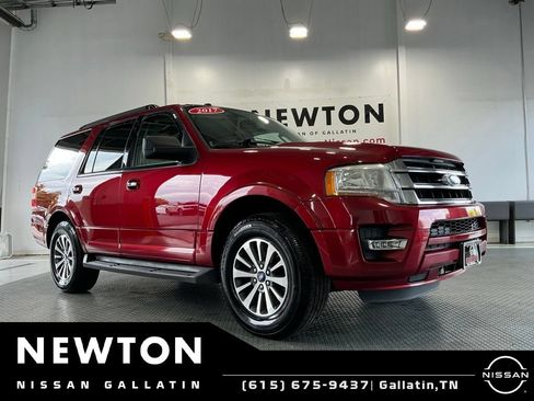 Used 2017 Ford Expedition XLT RWD image 23