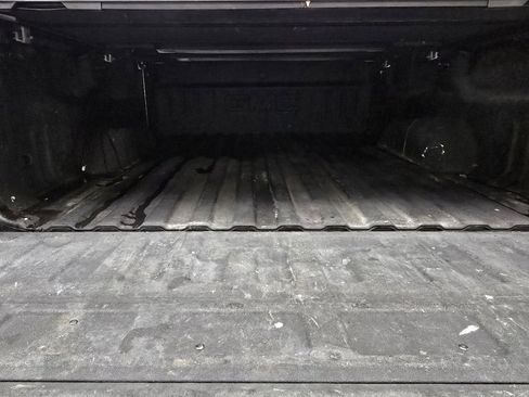 Used 2017 GMC Sierra 1500 SLT w/ SLT Premium Package image 20