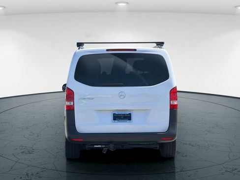 Used 2016 Mercedes-Benz Metris Passenger image 6