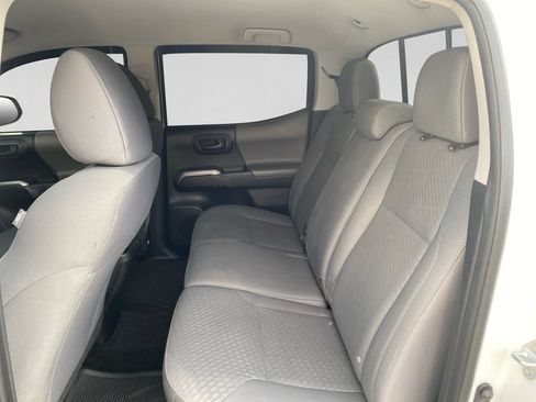 Used 2021 Toyota Tacoma SR5 RWD image 27