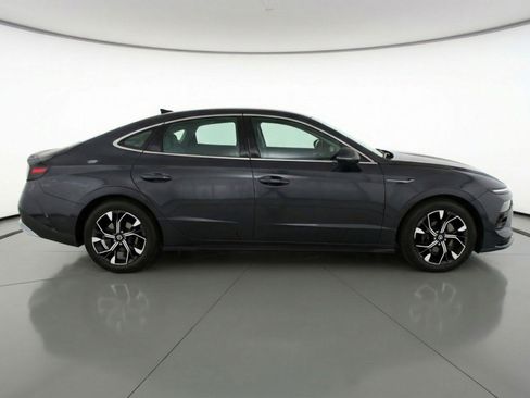 Used 2025 Hyundai Sonata SEL image 11