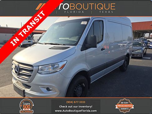 Used 2023 Mercedes-Benz Sprinter 1500 image 1