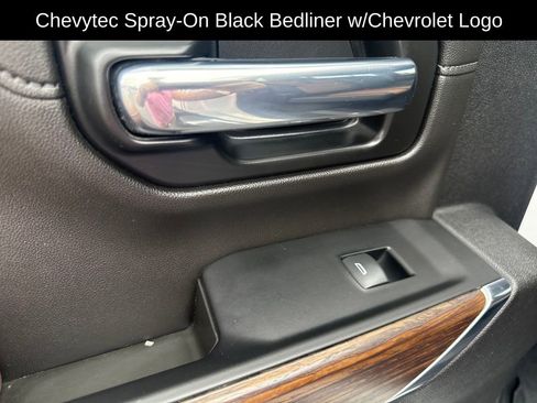 Used 2022 Chevrolet Silverado 3500 High Country image 32