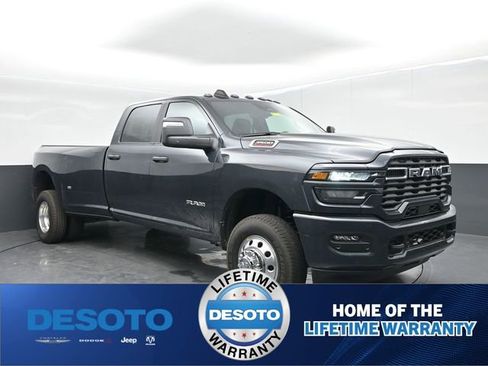 New 2026 RAM 3500 Big Horn AWD/4WD image 2