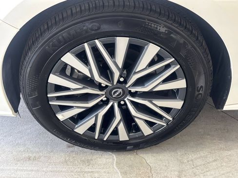 Used 2026 Nissan Altima 2.5 SV FWD image 30