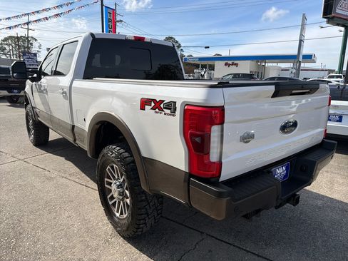 Used 2017 Ford F250 King Ranch w/ King Ranch Ultimate Package image 6