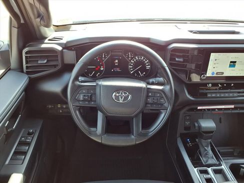 Used 2025 Toyota Tundra SR image 16