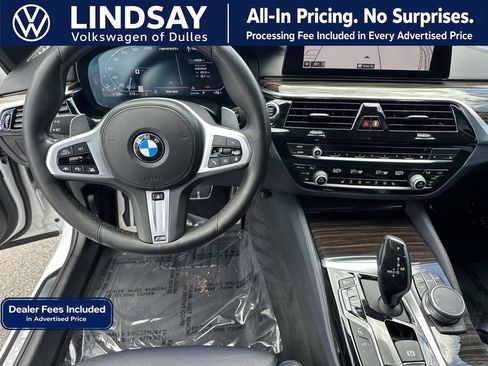 Used 2020 BMW M550i xDrive w/ Executive Package AWD/4WD image 10