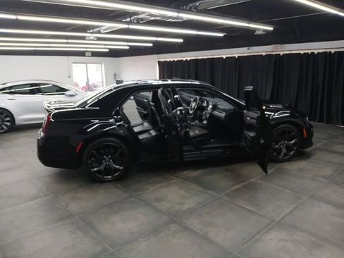 Used 2021 Chrysler 300 S w/ Popular Equipment Group RWD image 30