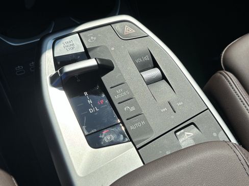 Certified 2025 BMW X1 xDrive28i AWD/4WD image 26