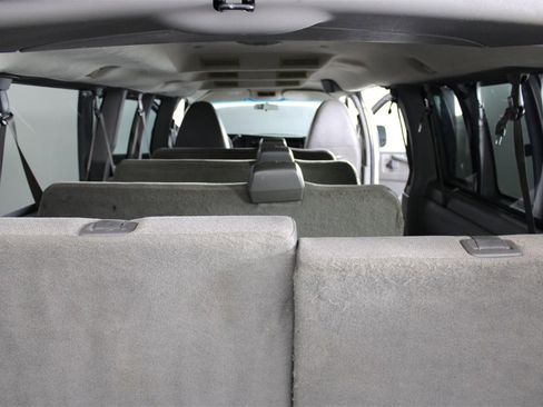 Used 2010 Chevrolet Express 3500 LT w/ LT Preferred Equipment Group image 24