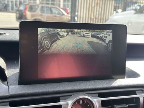 Used 2021 Lexus IS 350 F Sport image 33