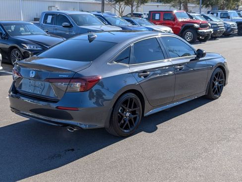Used 2025 Honda Civic Sport image 3
