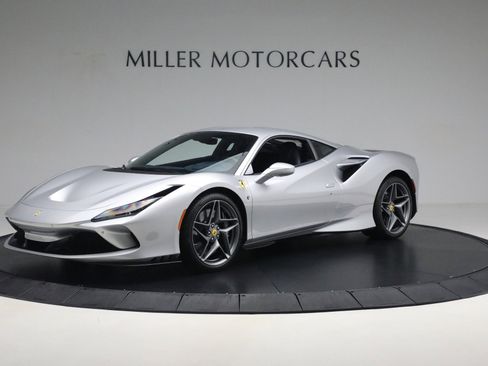 Certified 2022 Ferrari F8 Tributo image 1