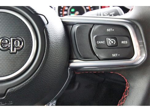 Used 2023 Jeep Gladiator Rubicon w/ LED Lighting Group image 14