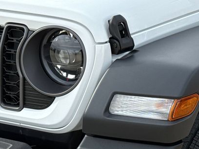 New 2026 Jeep Wrangler Unlimited Sport