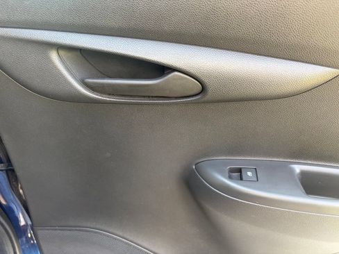Used 2022 Chevrolet Spark ACTIV FWD image 33