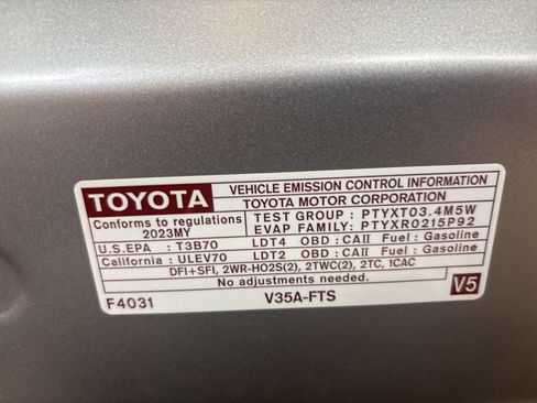 Used 2023 Toyota Tundra SR5 w/ SR5 Premium Package AWD/4WD image 44