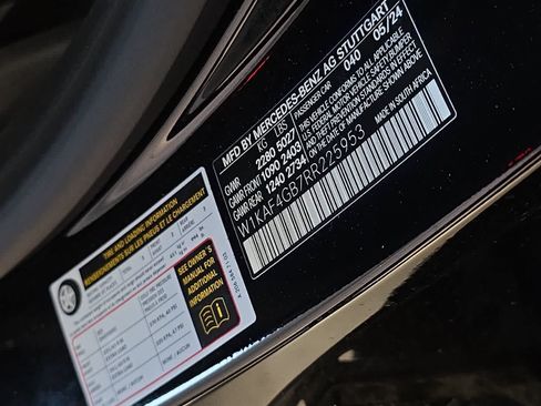 Used 2024 Mercedes-Benz C 300 Sedan image 26