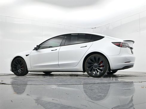 Used 2023 Tesla Model 3 Performance image 36
