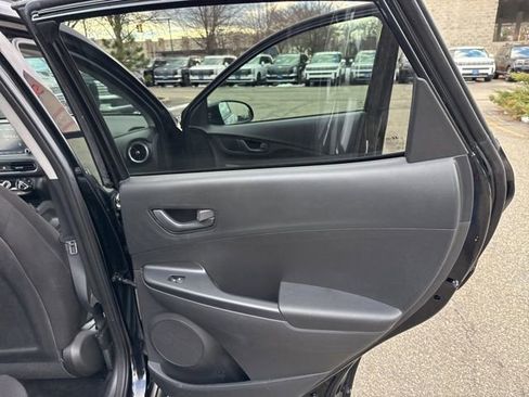 Used 2023 Hyundai Kona SEL w/ Cargo Package image 29