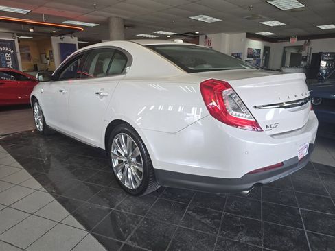 Used 2015 Lincoln MKS AWD w/ Equipment Group 201A image 6