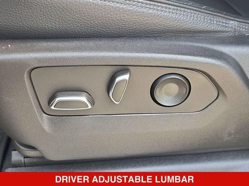 Used 2022 GMC Sierra 1500 Denali AWD/4WD image 16