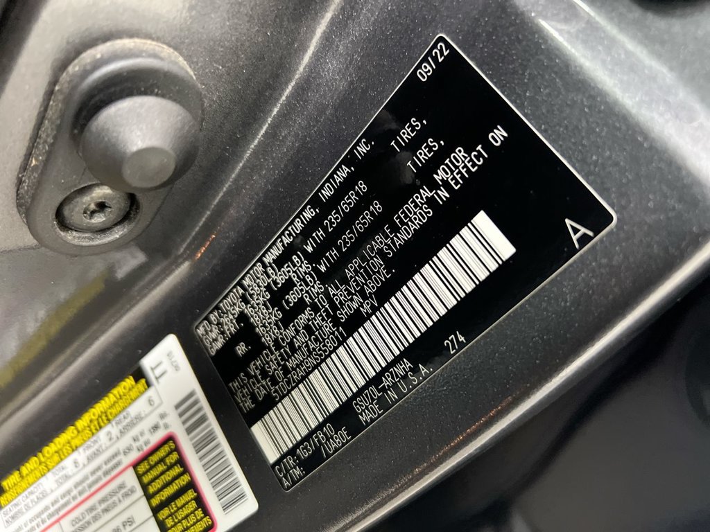 Used 2022 Toyota Highlander L FWD image 28