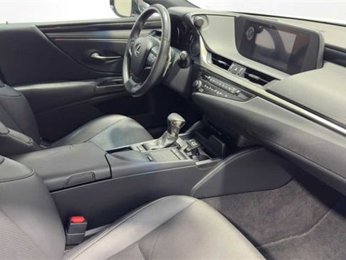 Used 2019 Lexus ES 350 w/ Accessory Package 2 image 11