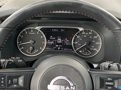 Used 2025 Nissan Pathfinder Rock Creek AWD/4WD image 14