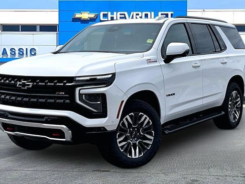 New 2026 Chevrolet Tahoe Z71 w/ Z71 Off-Road Package AWD/4WD image 2