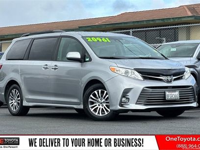 Used 2018 Toyota Sienna XLE